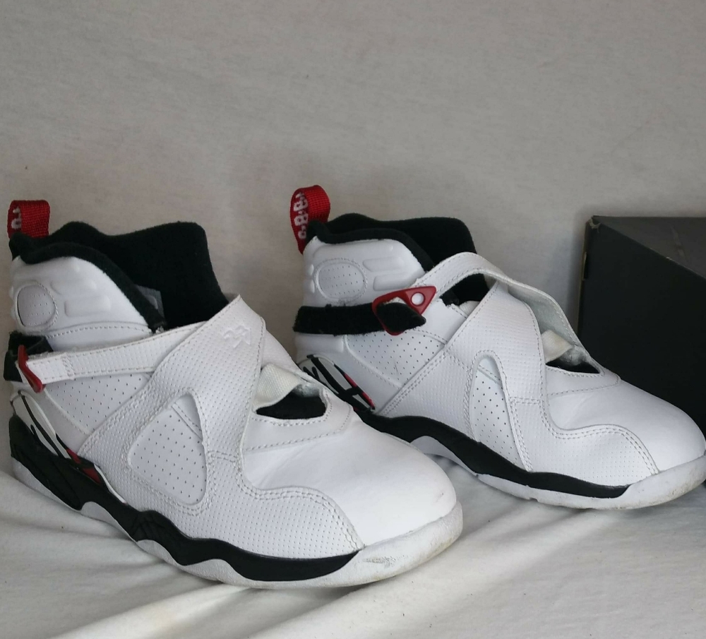 Jordan 8 retro bp 'bulls'